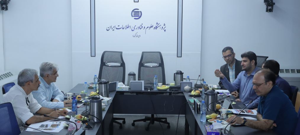 مدیران دانشگاه آیندگان با معاون و مدیران پژوهشگاه علوم و فناوری اطلاعات ایران دیدار کردند