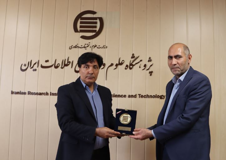 دیدار رئیس ایرانداک با رئیس کتابخانه دانشکده پزشکی دانشگاه تهران