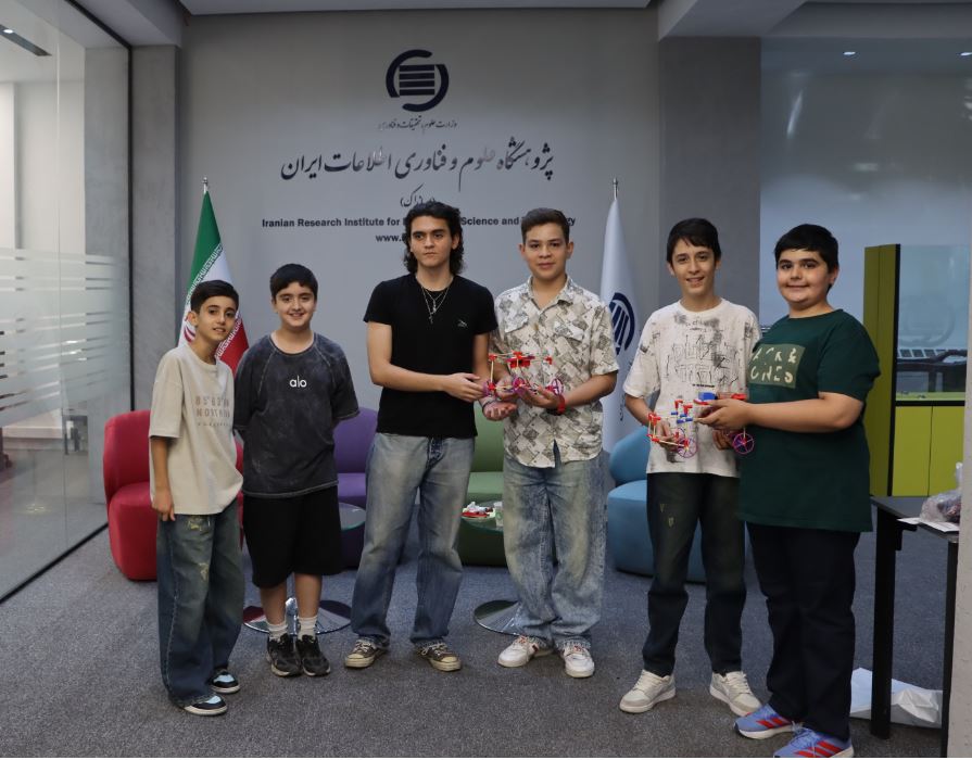 نشست دوم مرکز رشد نوجوان ایرانداک برگزار شد 