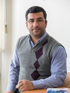 دکتر رضا حسان