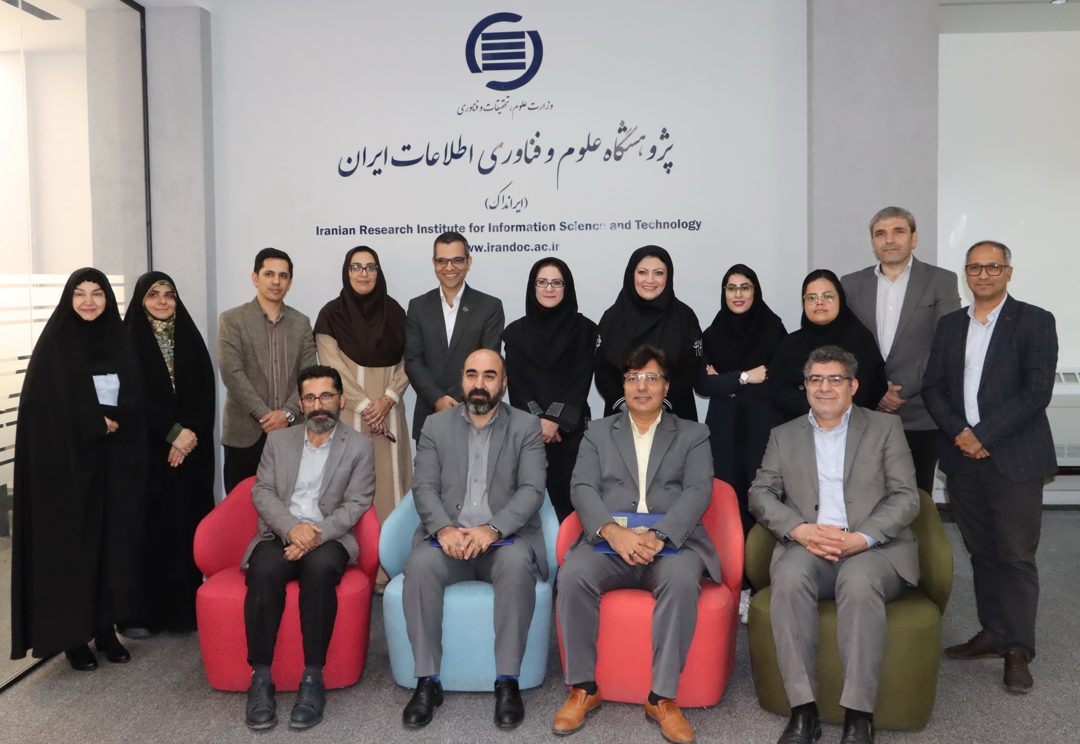 تفاهم‌نامه همکاری‌ میان ایرانداک و پژوهشگاه میراث فرهنگی و گردشگری بسته شد 