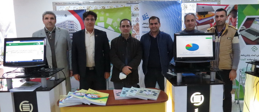 روسای دانشگاه‌ها از غرفه ایرانداک بازدید کردند