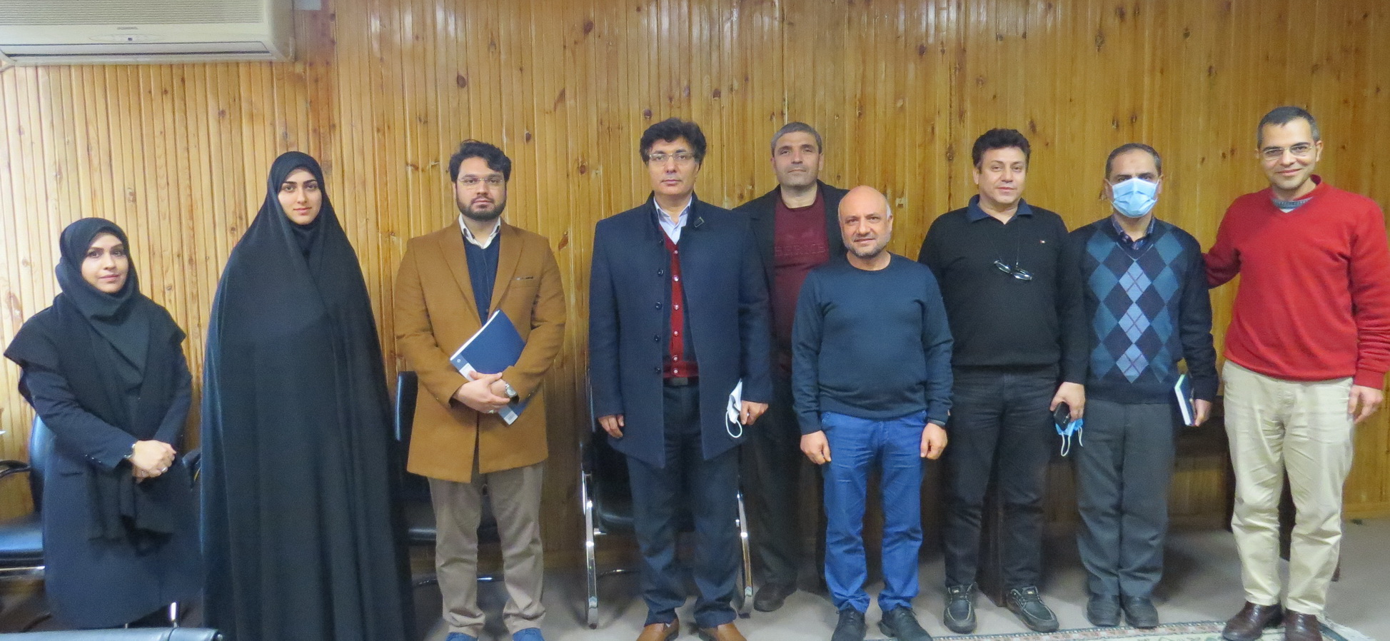 مدیر گروه دولت الکترونیک و مدیریت داده مرکز پژوهش‌های مجلس شورای اسلامی از ایرانداک بازدید کرد