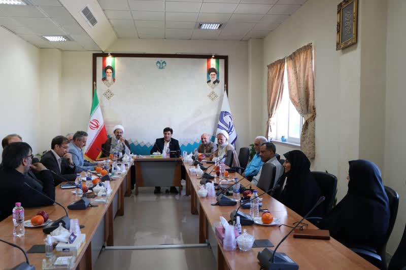 رئیس ایرانداک از دانشگاه قم بازدید کرد