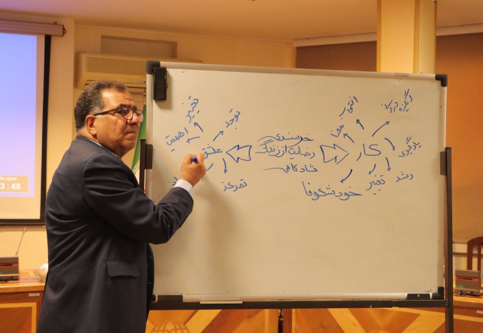 مراسم گرامیداشت روز زن در ایرانداک برگزار شد