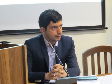 ایجاد ارزش افزوده در سامانه مدیریت اطلاعات تحقیقاتی (سمات) ملی با رویکرد بومی‌سازی مدل داده‌ای آن