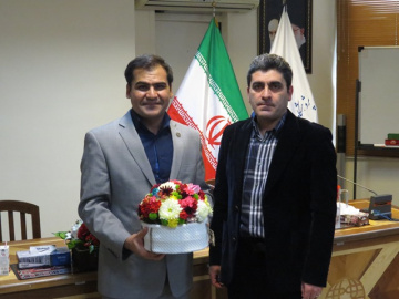 ساخت مدل کسب‌و‌کار برای فراهم‌آوری منابع اطلاعاتی دیجیتالی: مورد مطالعه پایگاه پایان‌نامه‌ها و رساله‌های الکترونیکی