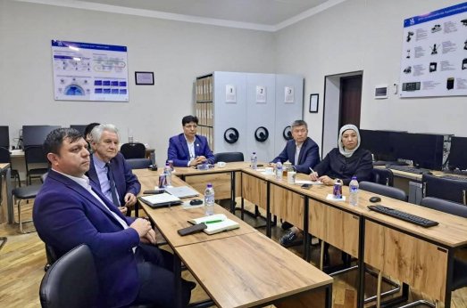 نشست مشترک گروه‌های علم اطلاعات و آموزش دیجیتال دانشگاه فناوری اطلاعات تاشکند و دانشگاه تربیت مدرس برگزار شد