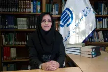 به گزارش «روابط عمومی پژوهشگاه علوم و فناوری اطلاعات ایران»، دکتر لیلا نامداریان دانشیار پژوهشکده جامعه و اطلاعات ایرانداک، به ریاست «کارگروه علوم انسانی، هنر و معماری» و عضویت «شورای هماهنگی فعالیت‌های علمی بین‌المللی» مرکز مطالعات و همکاری‌های علمی بین‌المللی وزارت علوم، تحقیقات و فناوری منصوب شد.