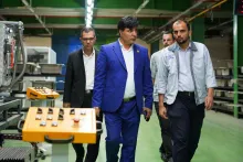 ⁠⁠بازدید رئیس ایرانداک از مرکز تماس، مرکز پایش و کارخانجات گروه انتخاب